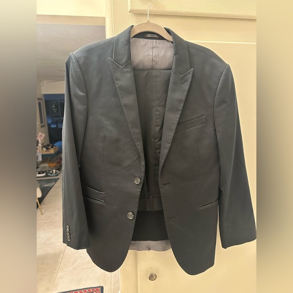 Express Producer Suit! - Picture 2 of 7
